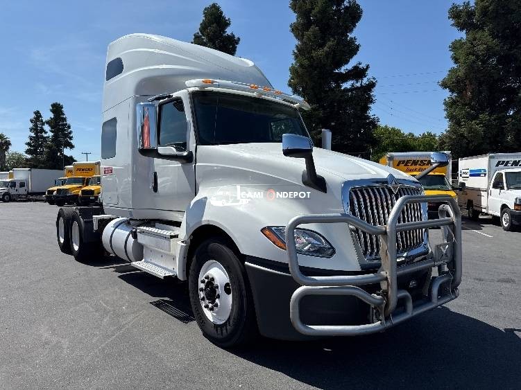 Truck