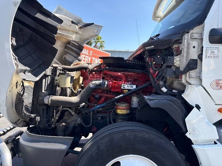 Truck Thumbnail 14