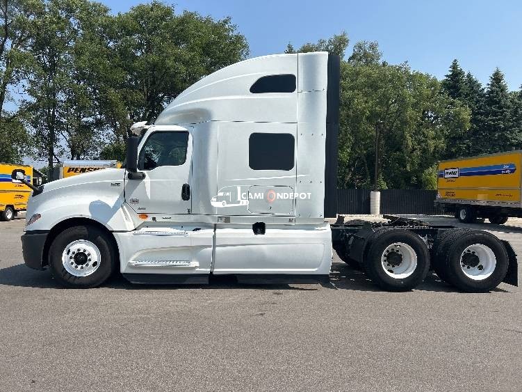 Truck Thumbnail 4