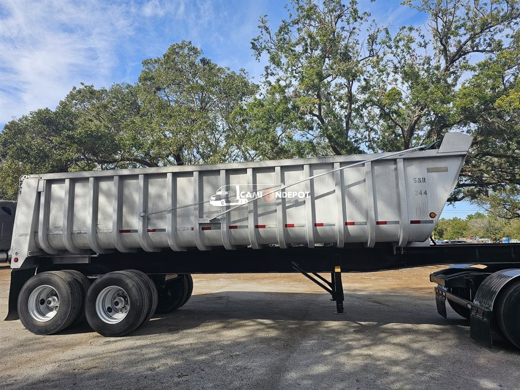 Truck Thumbnail 3