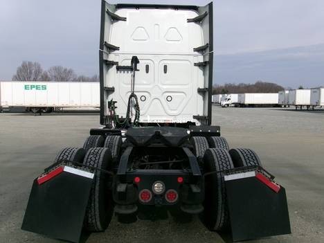 Truck Thumbnail 5