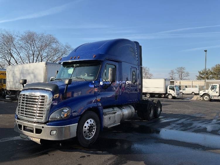 Truck Thumbnail 3