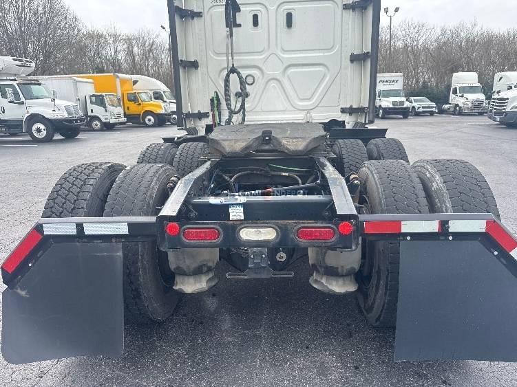 Truck Thumbnail 6