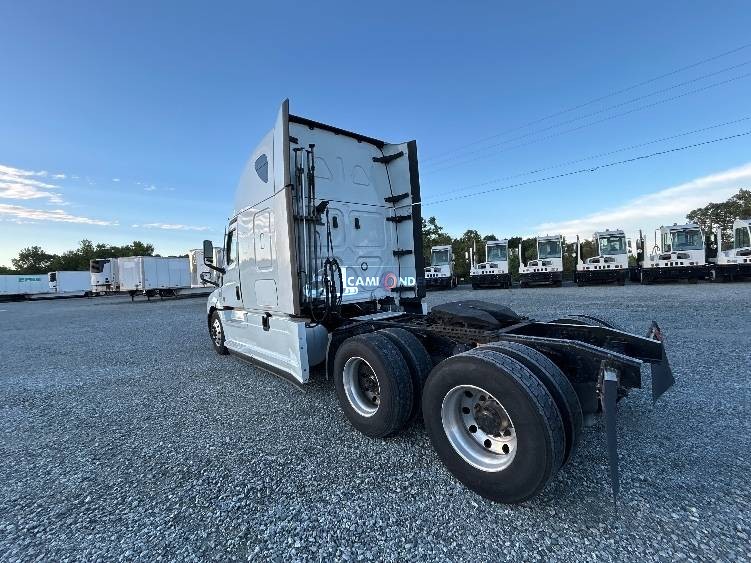 Truck Thumbnail 5