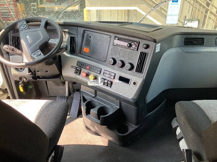 Truck Thumbnail 7