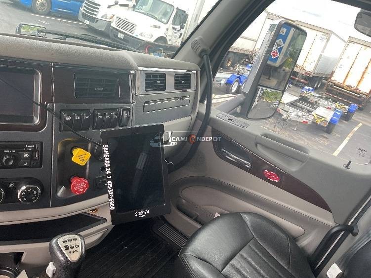 Truck Thumbnail 7