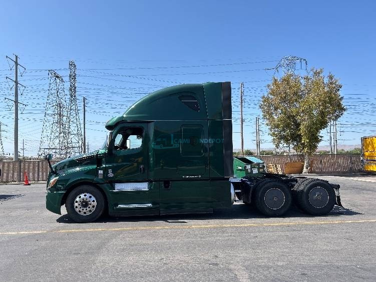 Truck Thumbnail 3