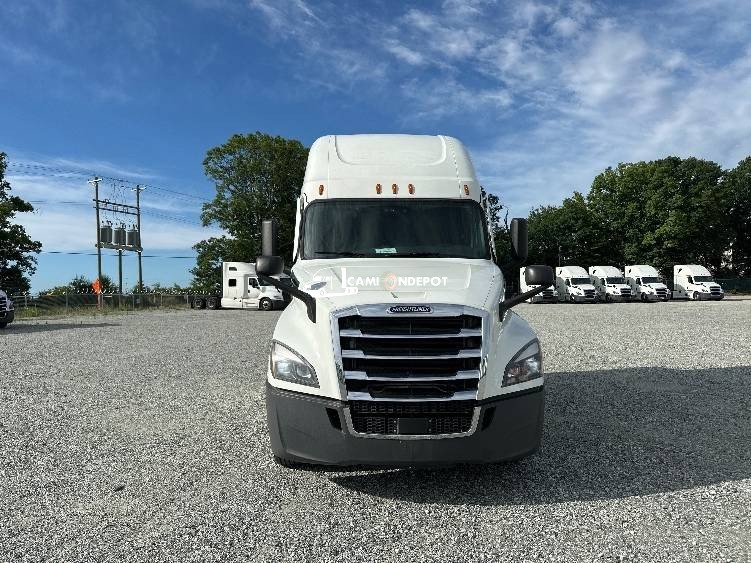 Truck Thumbnail 2