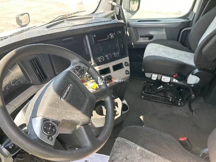 Truck Thumbnail 7