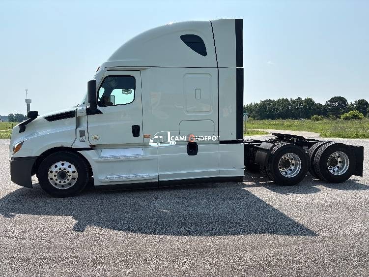 Truck Thumbnail 4
