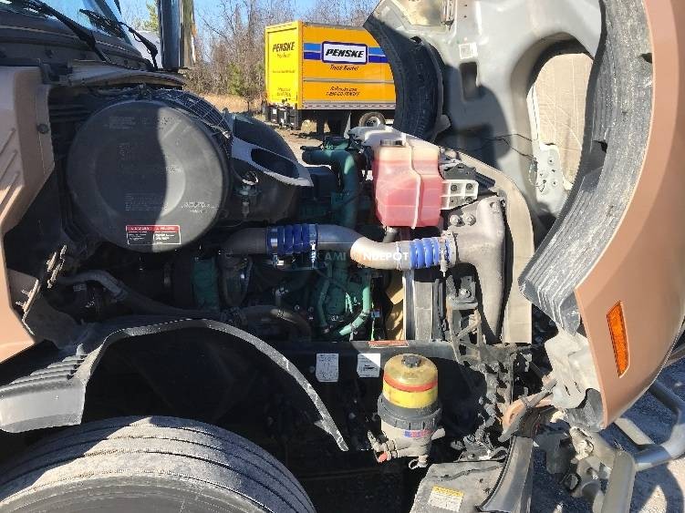Truck Thumbnail 11