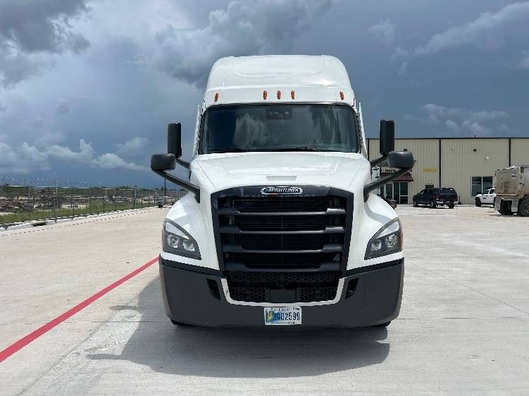 Truck Thumbnail 2