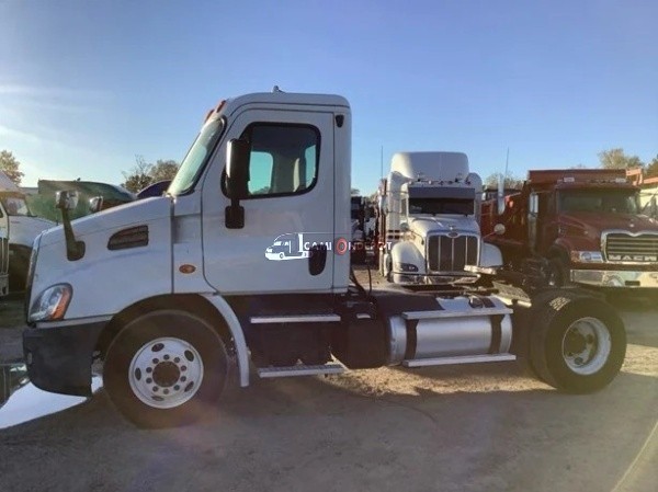 Truck Thumbnail 3