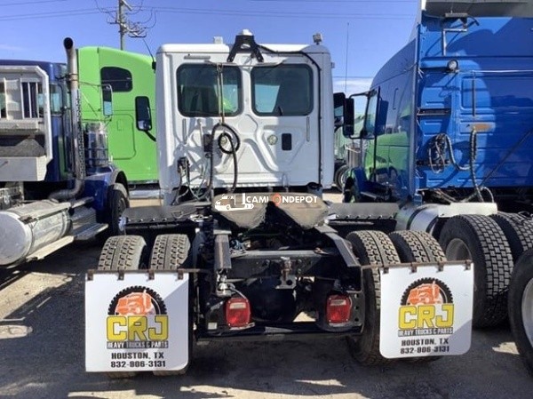 Truck Thumbnail 4
