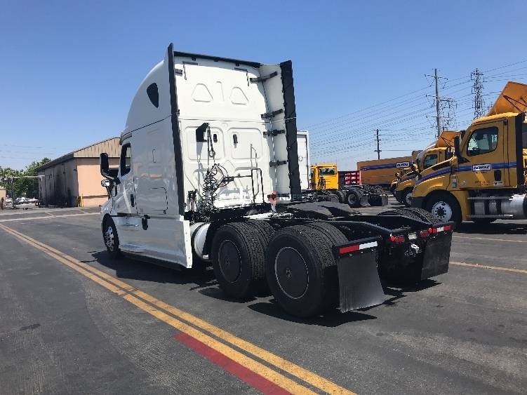 Truck Thumbnail 4