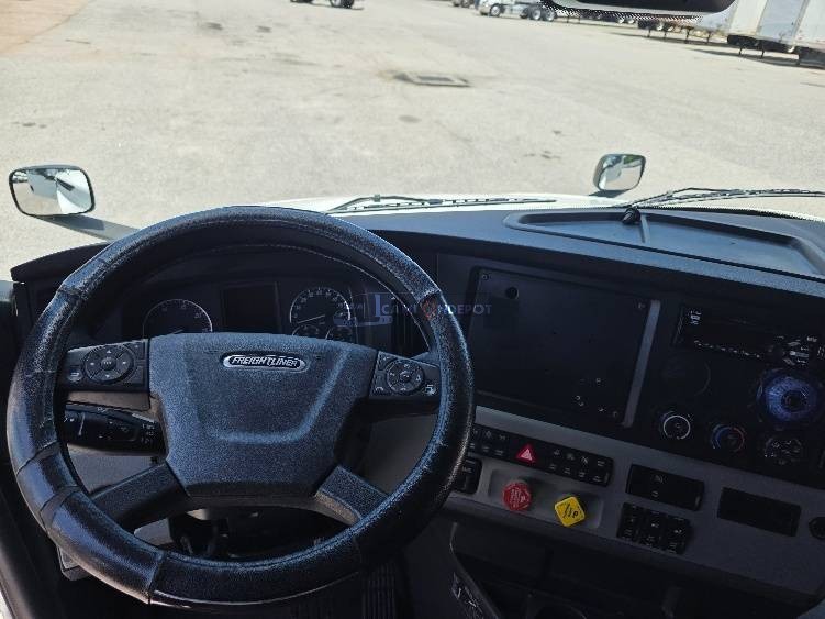 Truck Thumbnail 6