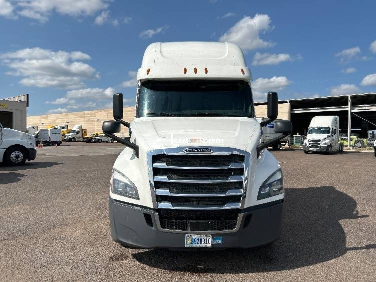 Truck Thumbnail 2