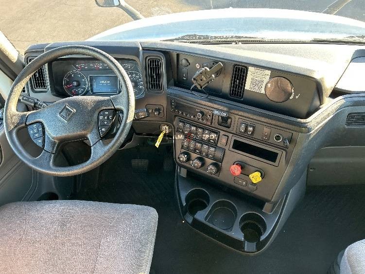 Truck Thumbnail 8