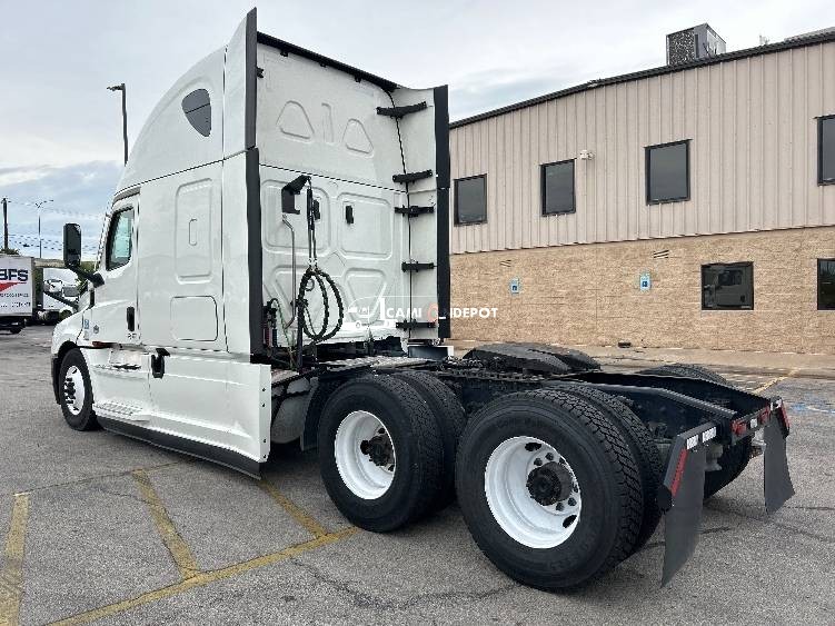 Truck Thumbnail 5