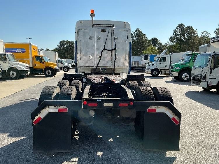 Truck Thumbnail 6