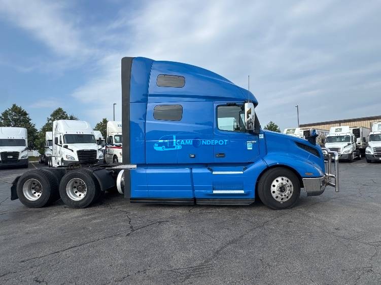 Truck Thumbnail 4