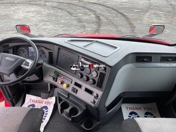 Truck Thumbnail 4