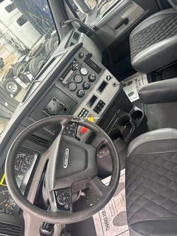 Truck Thumbnail 5