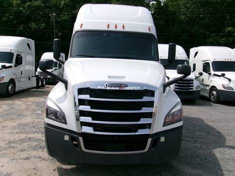 Truck Thumbnail 4