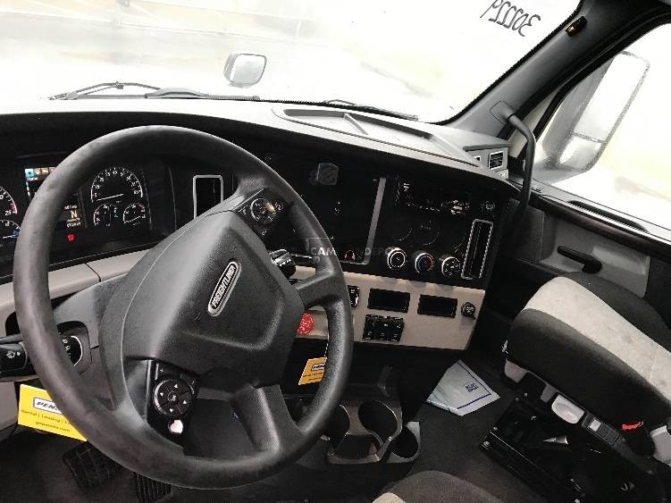 Truck Thumbnail 8