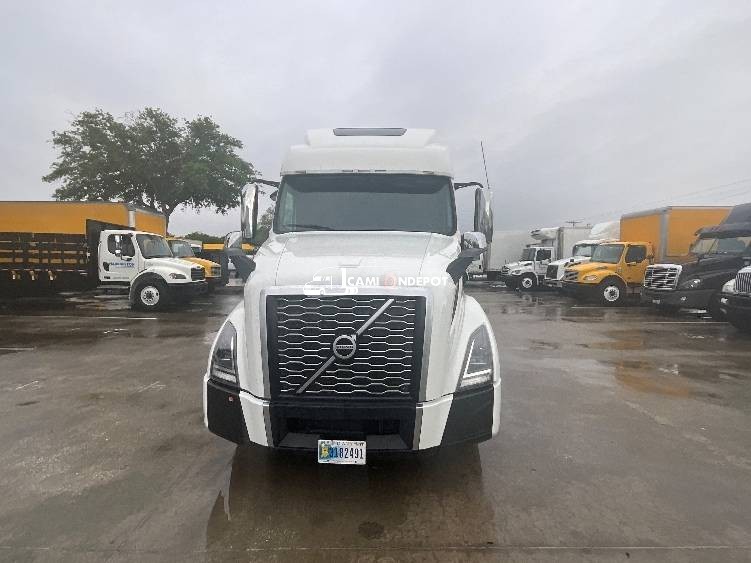 Truck Thumbnail 2
