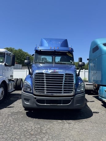 Truck Thumbnail 2