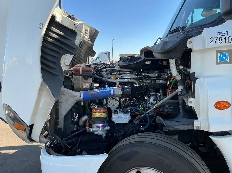 Truck Thumbnail 10