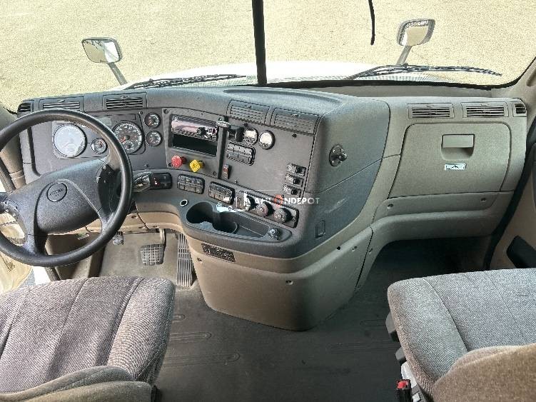 Truck Thumbnail 7