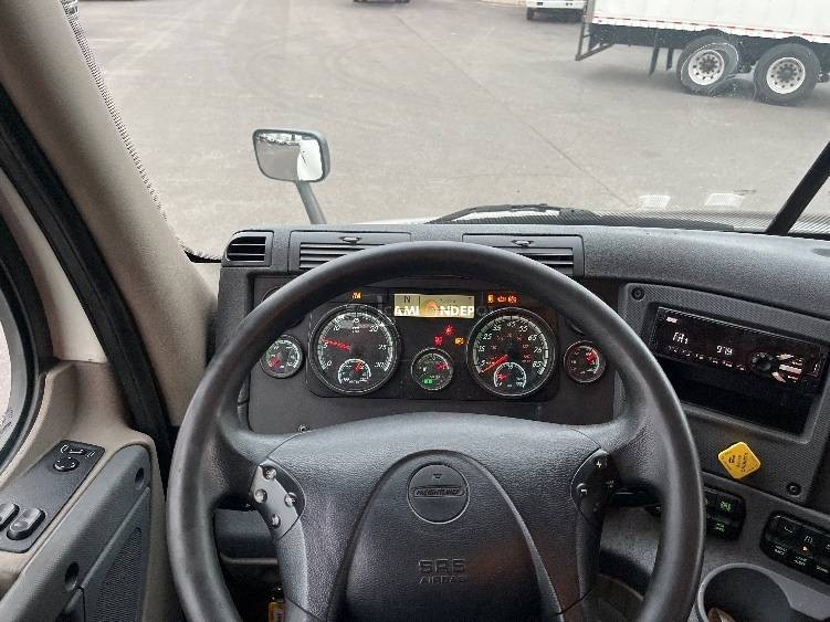 Truck Thumbnail 7