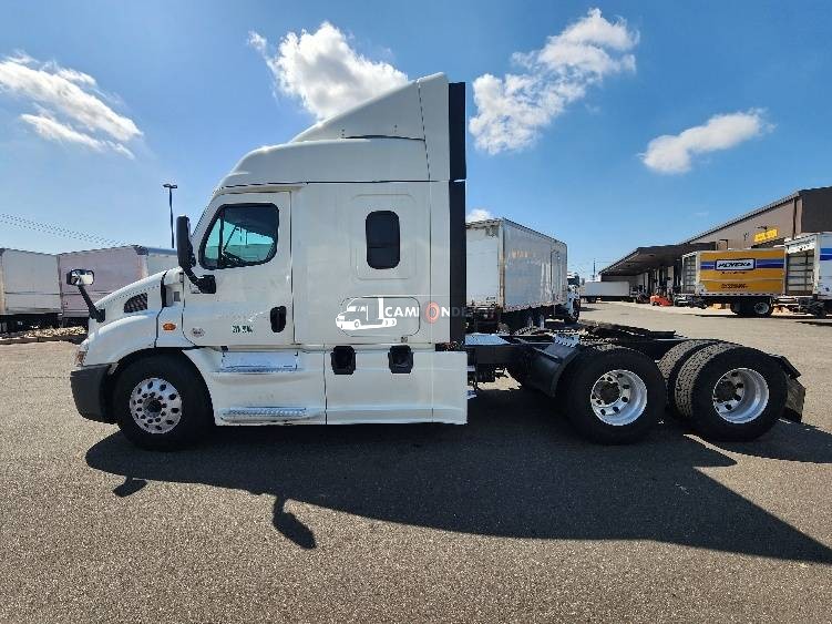 Truck Thumbnail 4