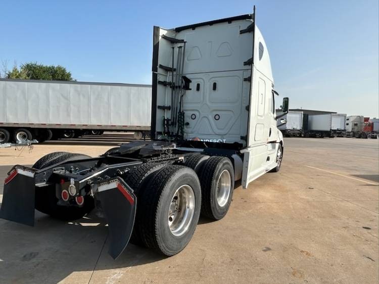 Truck Thumbnail 3