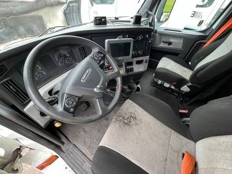 Truck Thumbnail 5