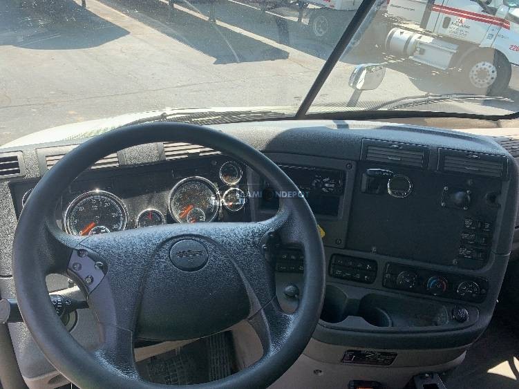 Truck Thumbnail 6