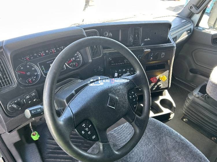 Truck Thumbnail 7