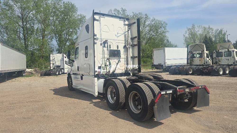 Truck Thumbnail 5