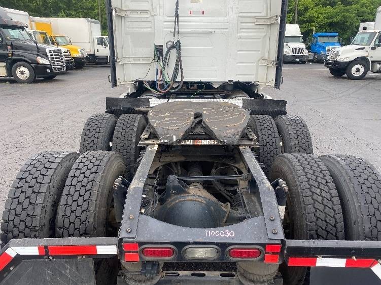 Truck Thumbnail 6