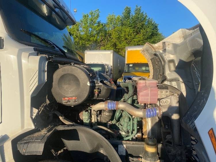 Truck Thumbnail 13