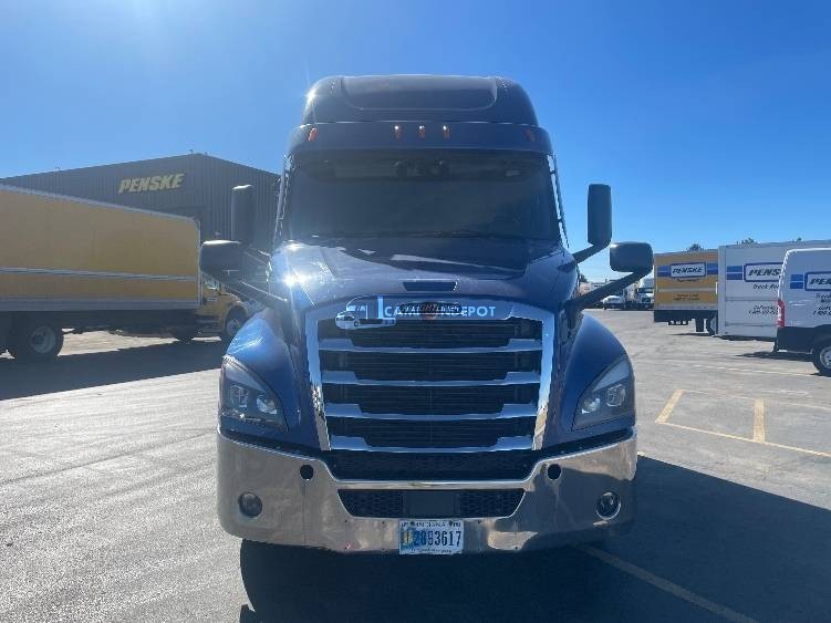 Truck Thumbnail 2