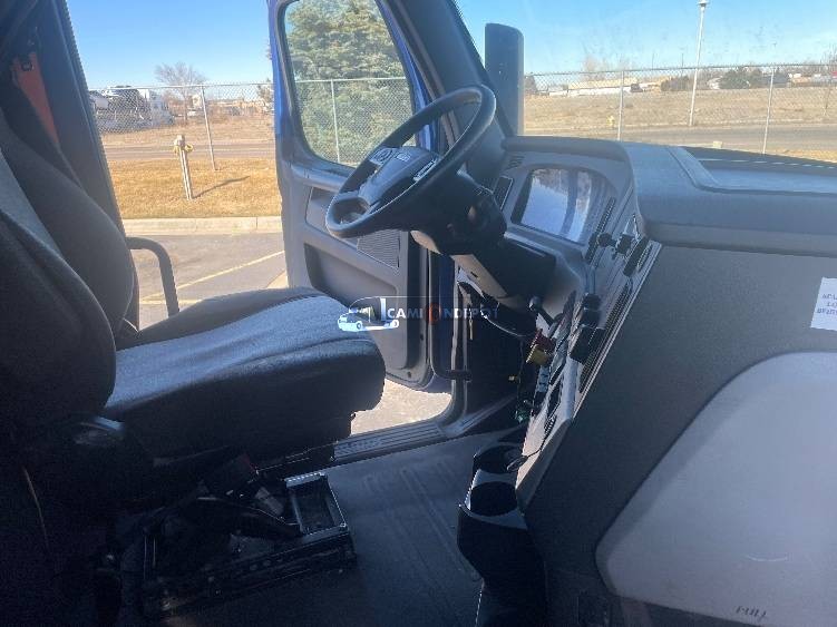 Truck Thumbnail 10