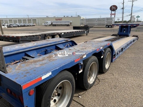 Truck Thumbnail 3