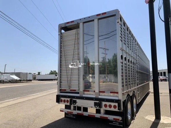 Truck Thumbnail 4