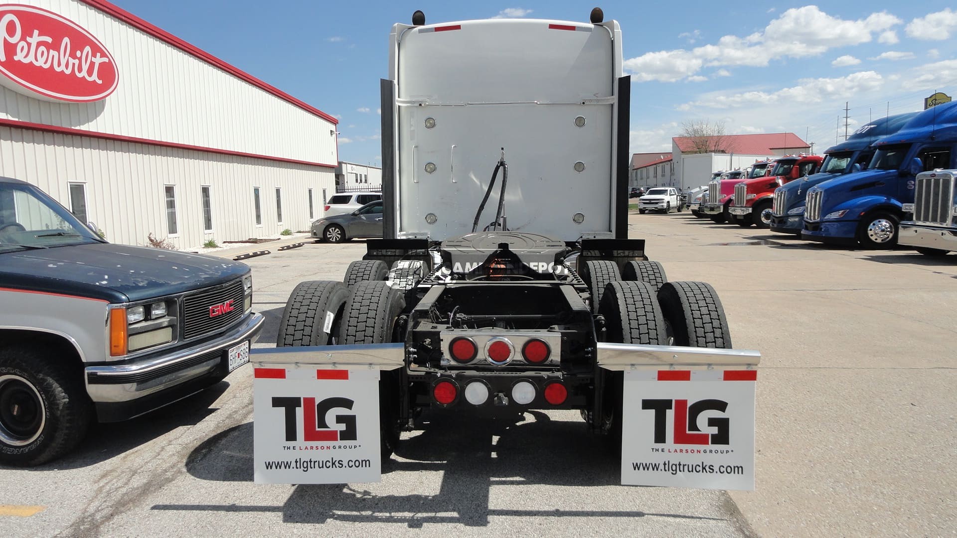 Truck Thumbnail 2