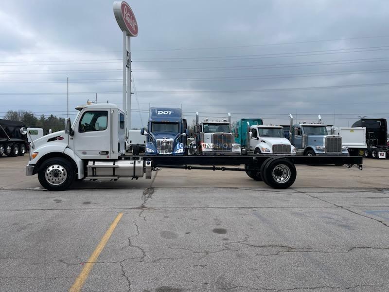 Truck Thumbnail 2