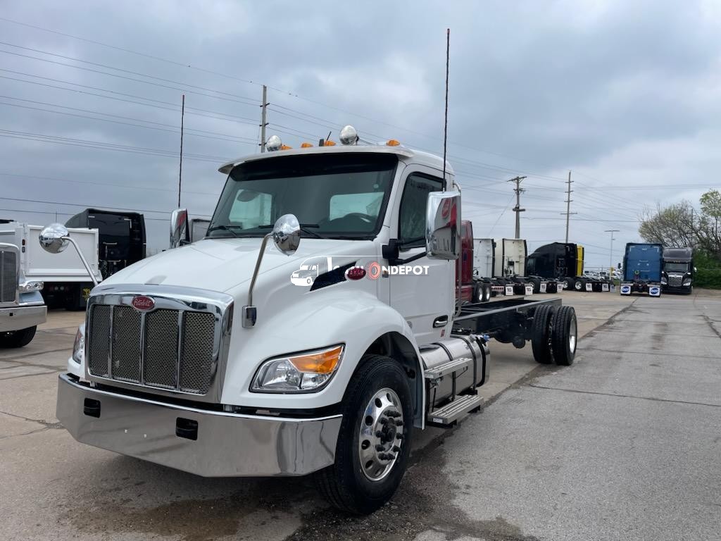Truck Thumbnail 3
