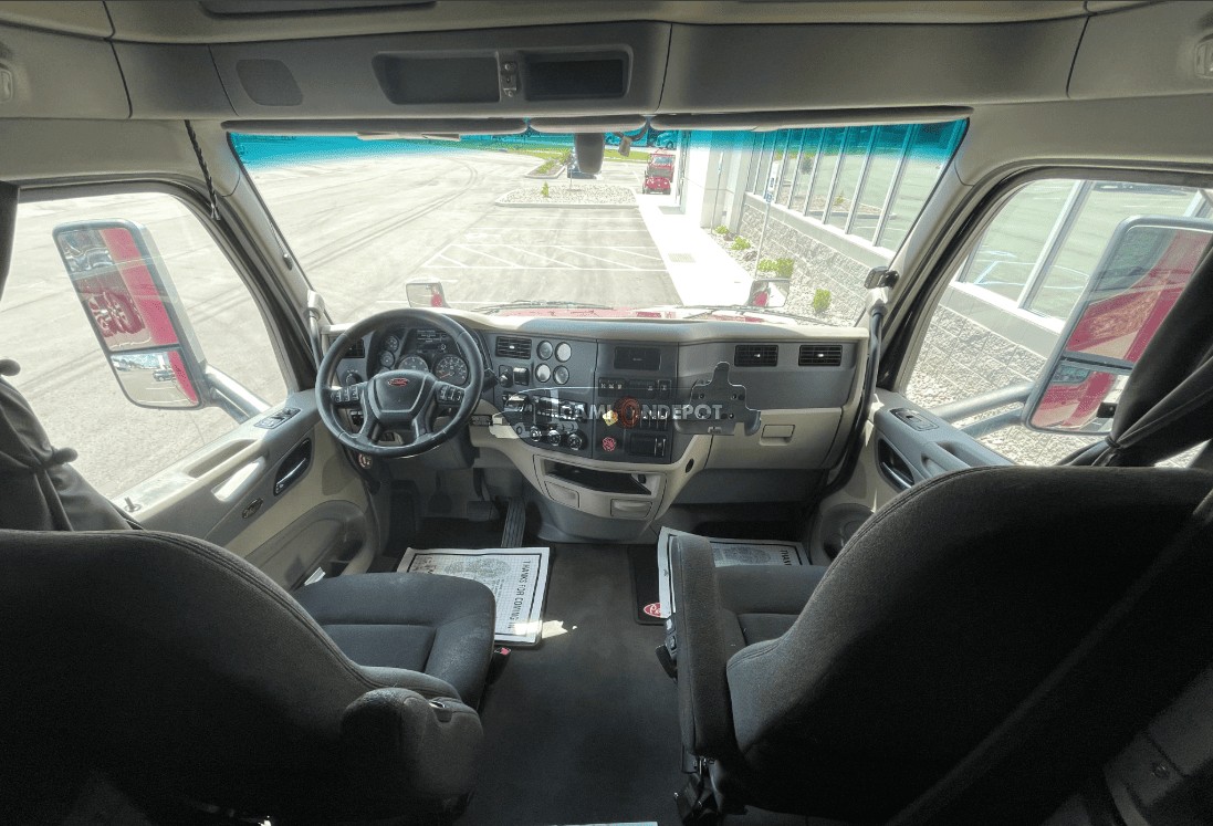 Truck Thumbnail 2